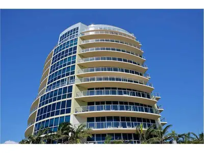 1200 Holiday Drive 1001, Fort Lauderdale – sold