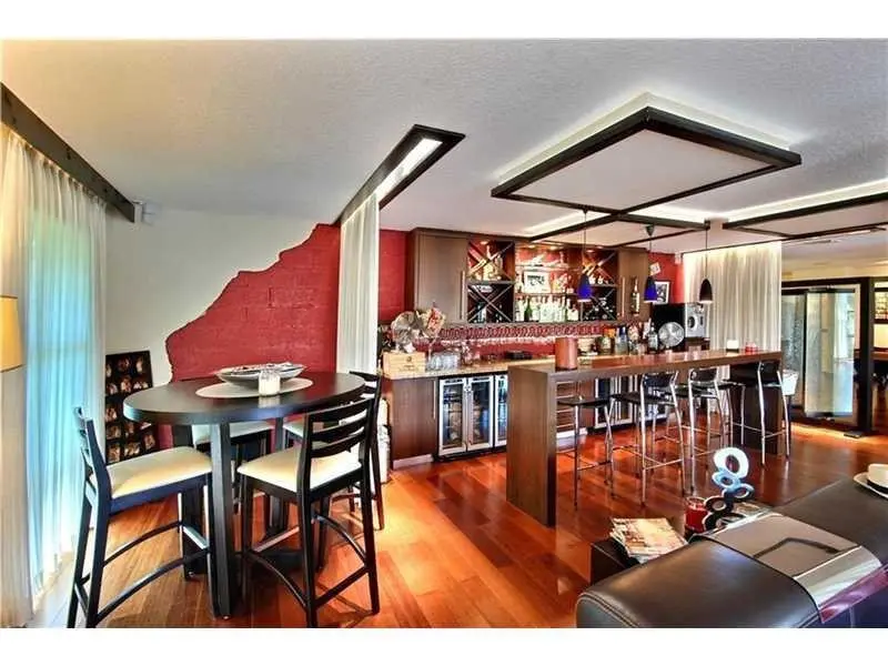 Photo 3 at 76 Isle Of Venice Drive G, Fort Lauderdale