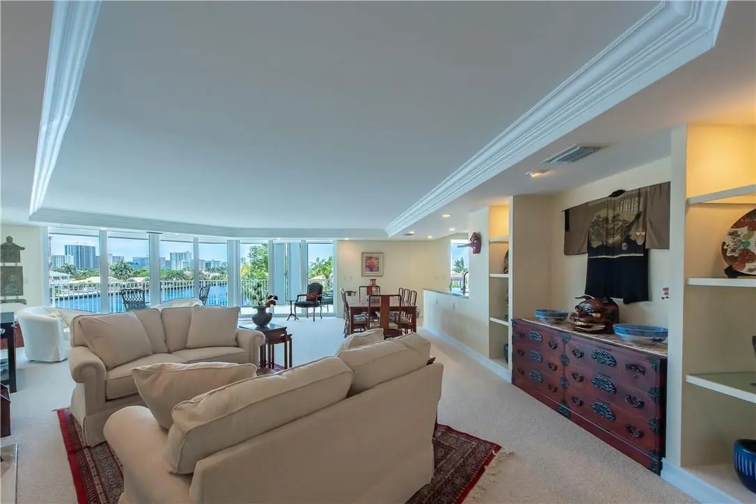 Photo 6 at 3100 NE 47th Court 304, Fort Lauderdale