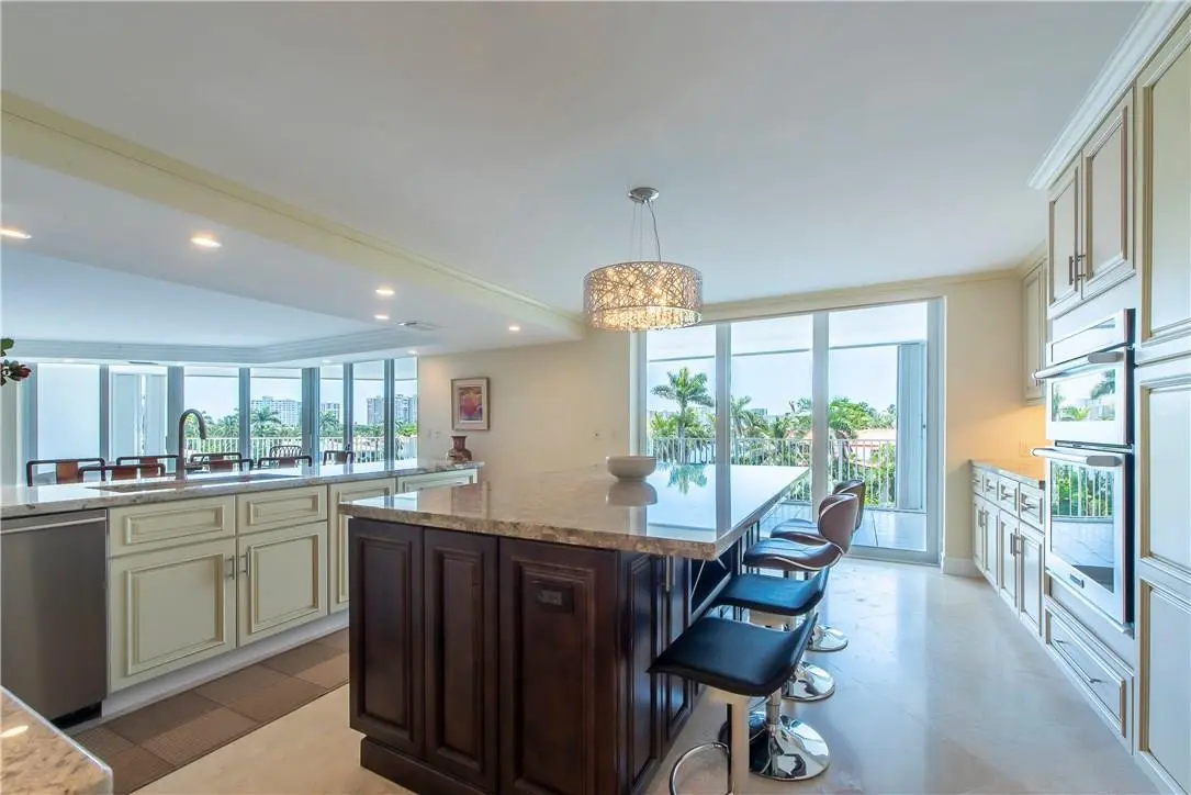 Photo 7 at 3100 NE 47th Court 304, Fort Lauderdale
