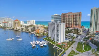 77 S Birch Road 14C, Fort Lauderdale – sold