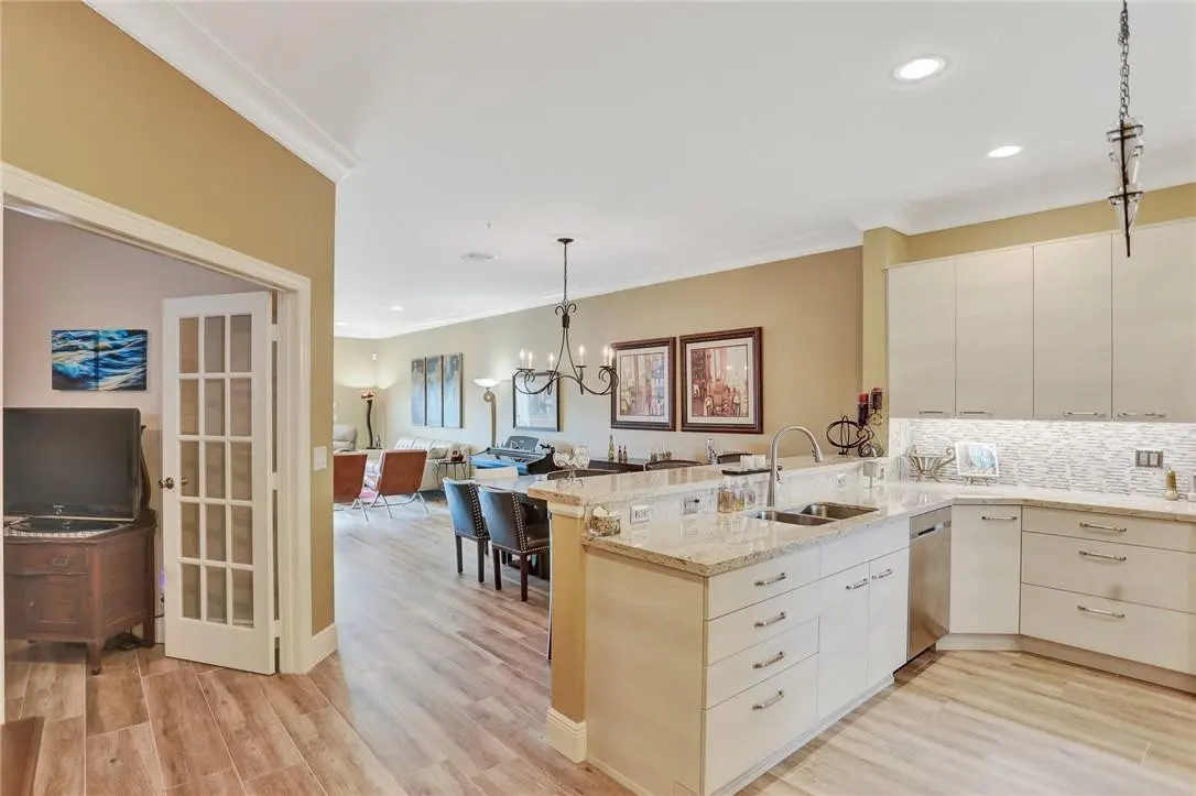 Photo 6 at 2720 NE 15th Street 302, Fort Lauderdale