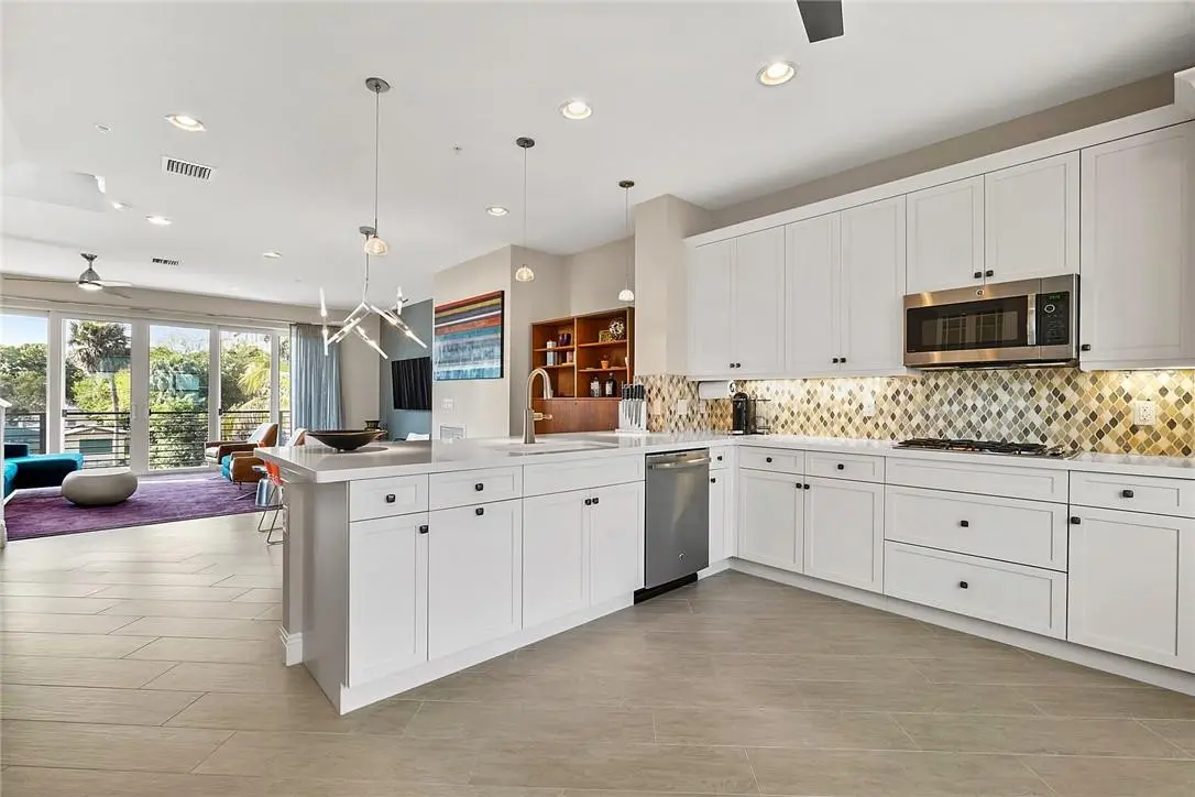 Wood like plank tile ceramic flooring. at 2900 NE 12th Terrace 21, Oakland Park