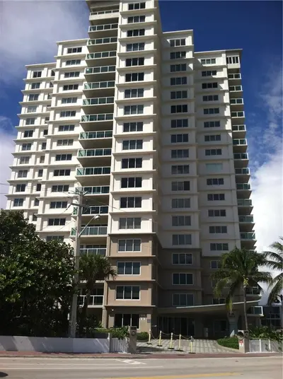 1151 N Fort Lauderdale Beach Boulevard 9B, Fort Lauderdale – sold