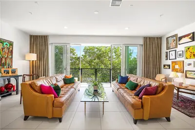 2900 NE 12th Terrace 39, Oakland Park – sold