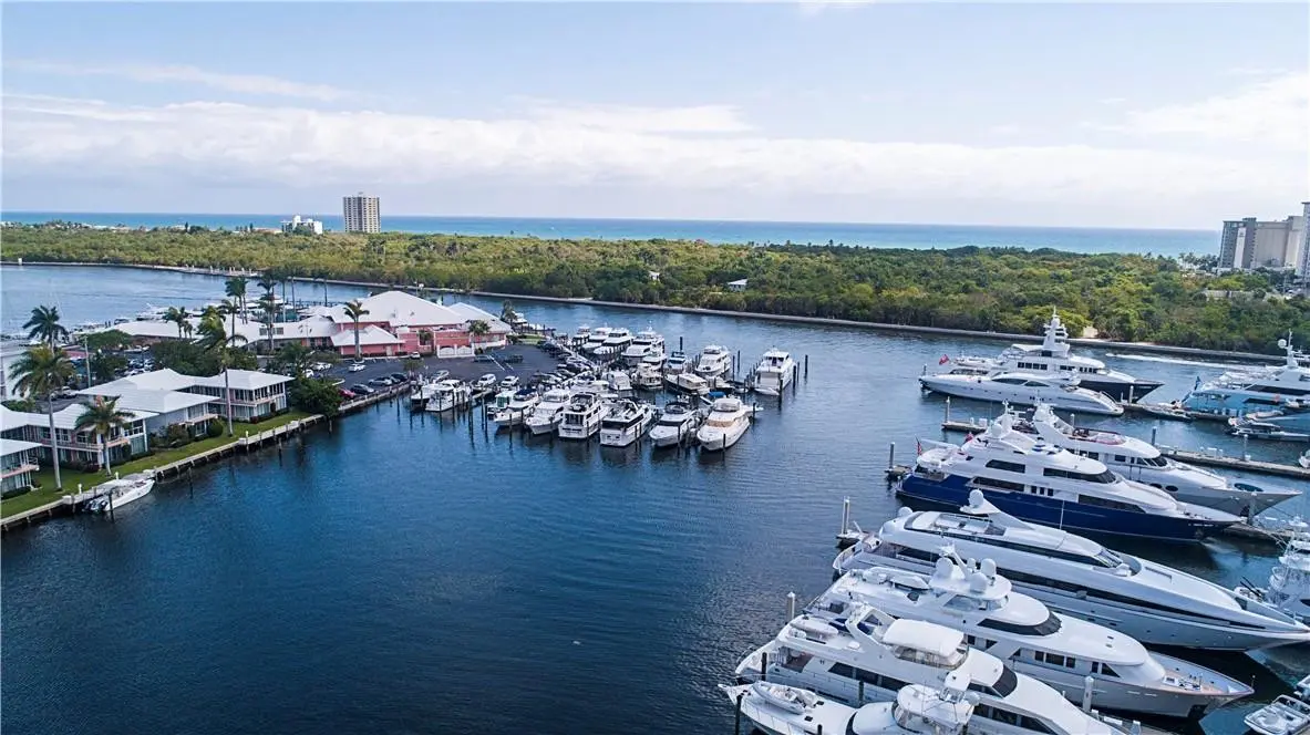 Photo 2 at 1050 Seminole Drive 3b, Fort Lauderdale