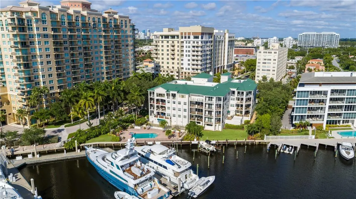 Photo 3 at 1050 Seminole Drive 3b, Fort Lauderdale