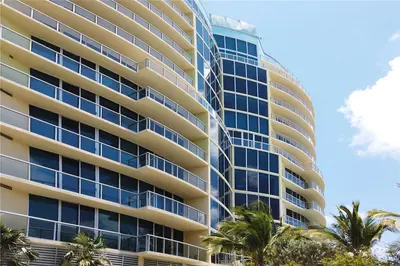 1200 Holiday Drive 705, Fort Lauderdale – sold