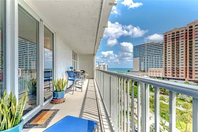 77 S Birch Road 12B, Fort Lauderdale – sold
