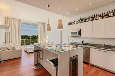 2001 Meridian Avenue 505, Miami Beach – sold