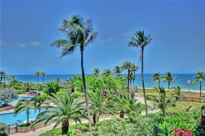 4900 N Ocean Boulevard 404, Lauderdale-By-The-Sea – sold