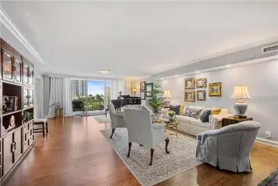 777 Bayshore Drive 603, Fort Lauderdale – sold