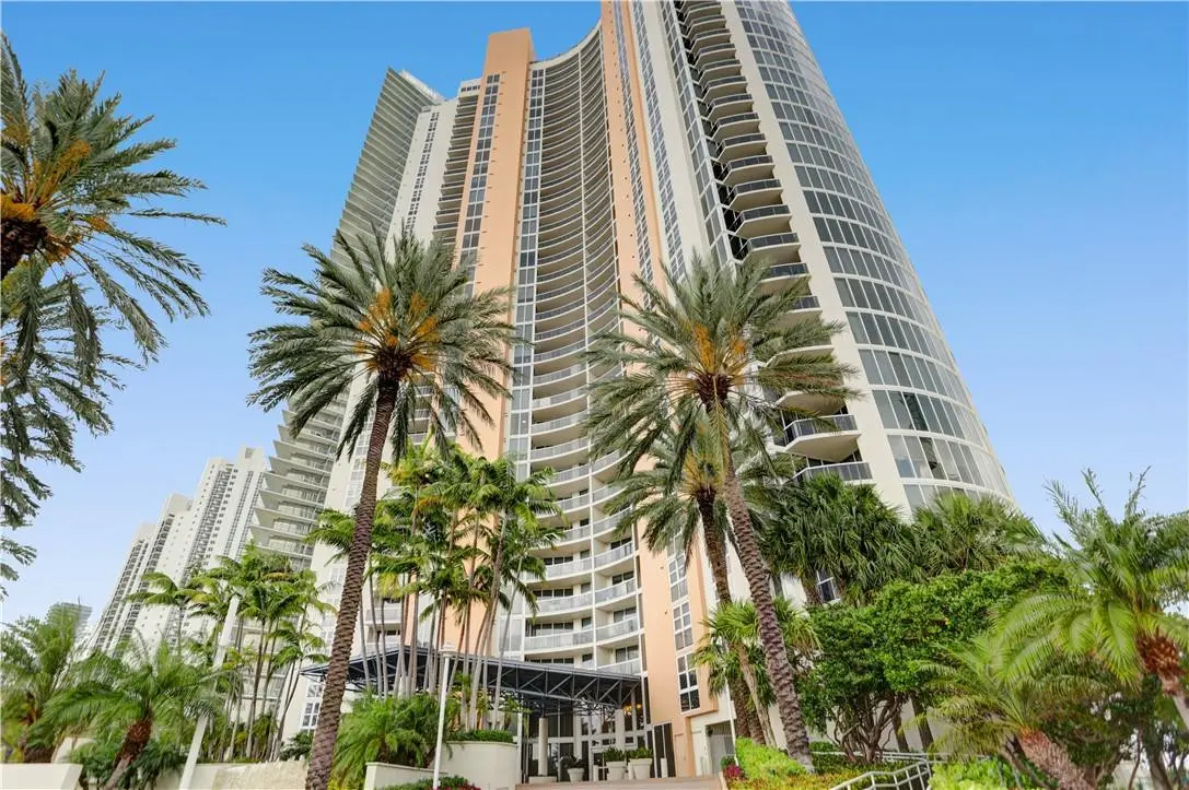 Photo 3 at 18911 Collins Avenue 2802, Sunny Isles Beach