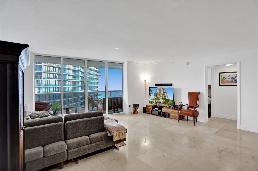 Photo 6 at 18911 Collins Avenue 2802, Sunny Isles Beach