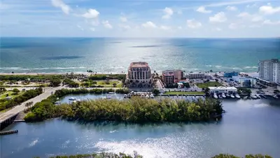 3501 N Ocean Drive PH6, Hollywood – sold