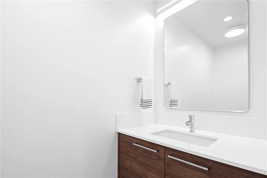 Photo 3 at 100 E Las Olas 3501, Fort Lauderdale