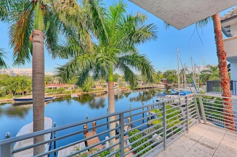 Photo 8 at 301 Hendricks Isle 6, Fort Lauderdale