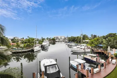 1414 SE 12th Street 2C, Fort Lauderdale – sold