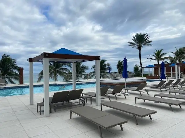 Photo 4 at 18911 Collins Avenue 1807, Sunny Isles Beach