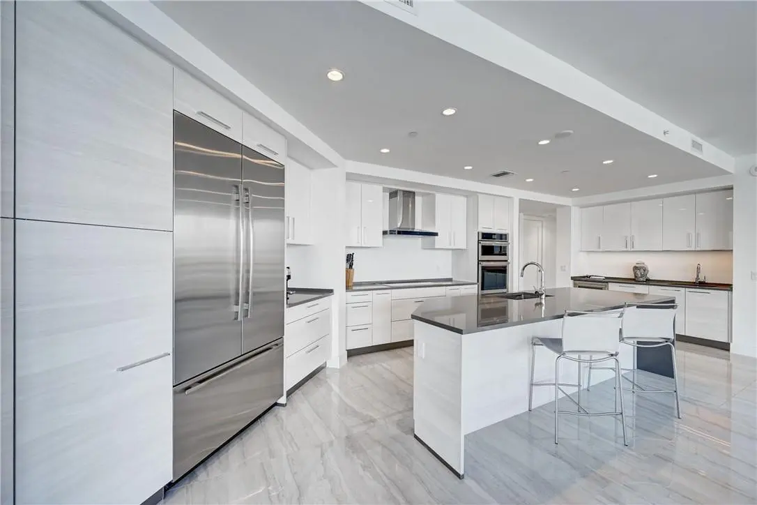 Jenn-Air Euro-Stainless appliances at 100 E Las Olas Boulevard 1903, Fort Lauderdale