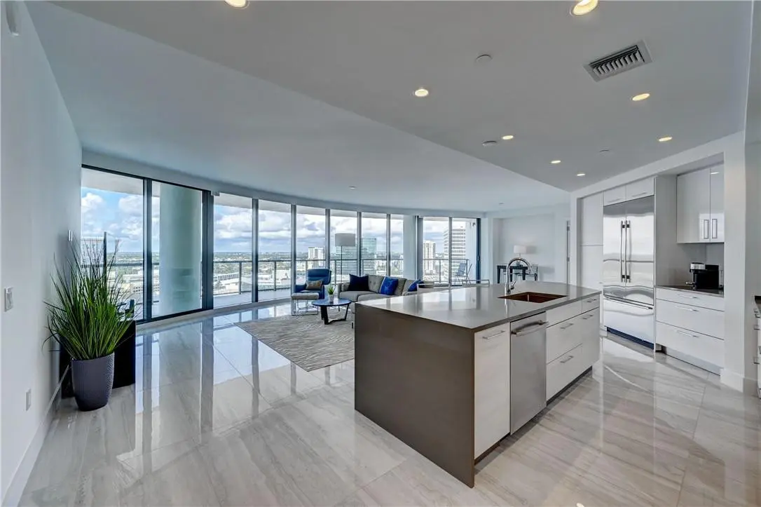 Photo 6 at 100 E Las Olas Boulevard 1903, Fort Lauderdale