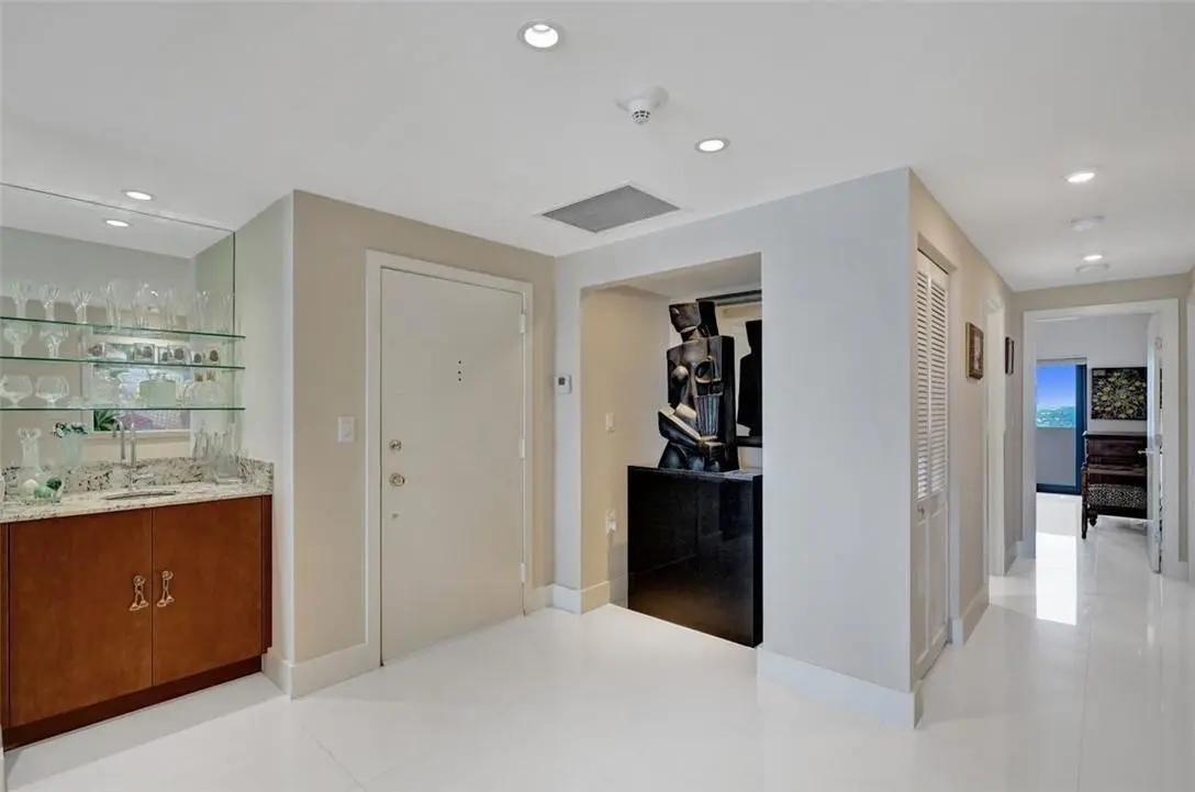 Photo 3 at 4900 N Ocean Boulevard 1611, Lauderdale-By-The-Sea