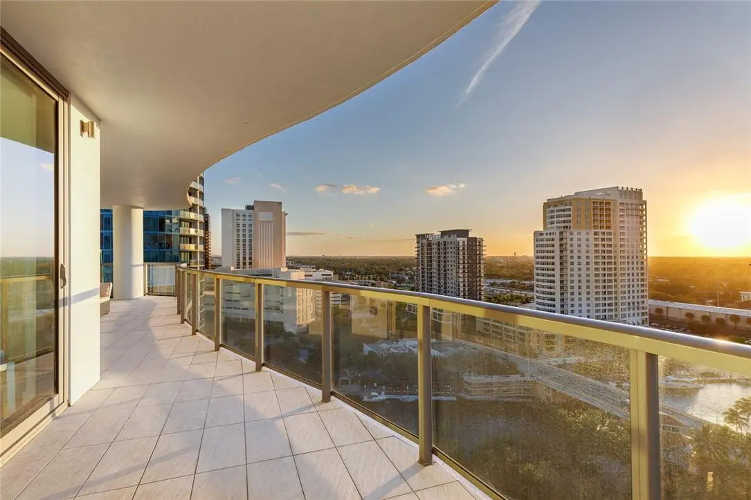Photo 4 at 100 E Las Olas Boulevard 1804, Fort Lauderdale