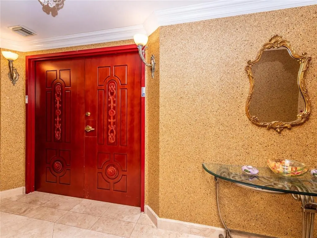 Photo 7 at 18911 Collins Avenue 3307, Sunny Isles Beach