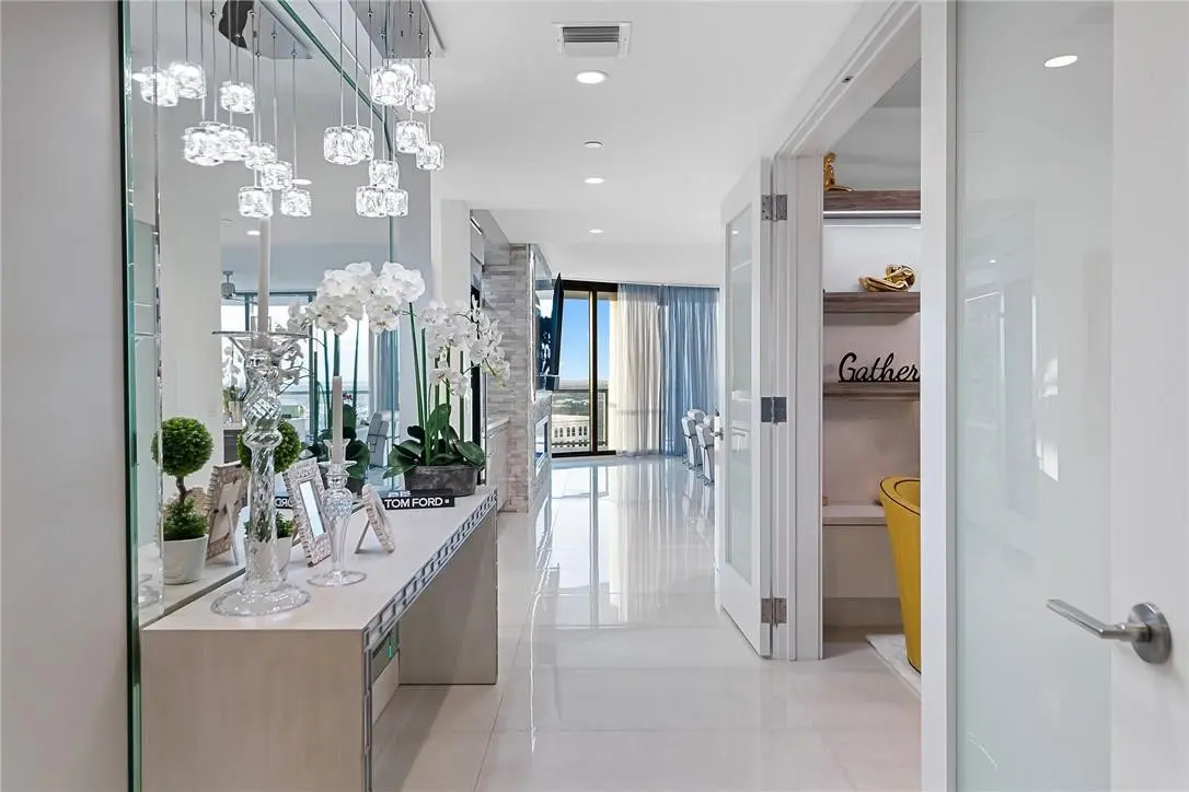 Entry at 100 E Las Olas Boulevard 2603, Fort Lauderdale