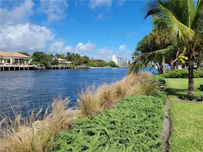 1160 Hillsboro Mile PH, Hillsboro Beach – sold