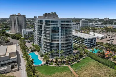 1200 Holiday Drive 305, Fort Lauderdale – sold