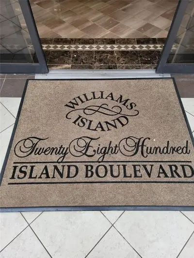 2800 Island Boulevard 1605, Aventura – sold