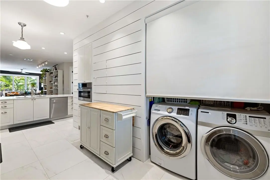 Photo 7 at 2720 NE 15th Street 201, Fort Lauderdale