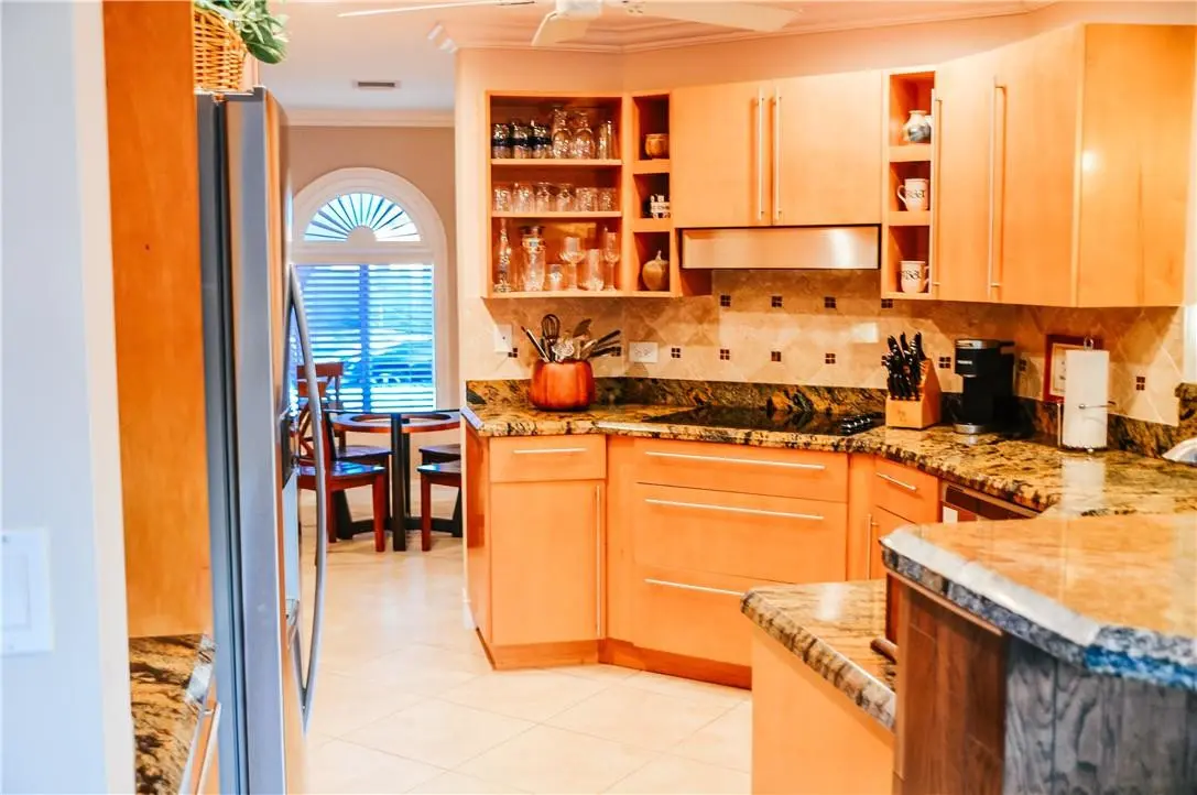 Photo 6 at 5051 NE 24th Avenue, Lighthouse Point