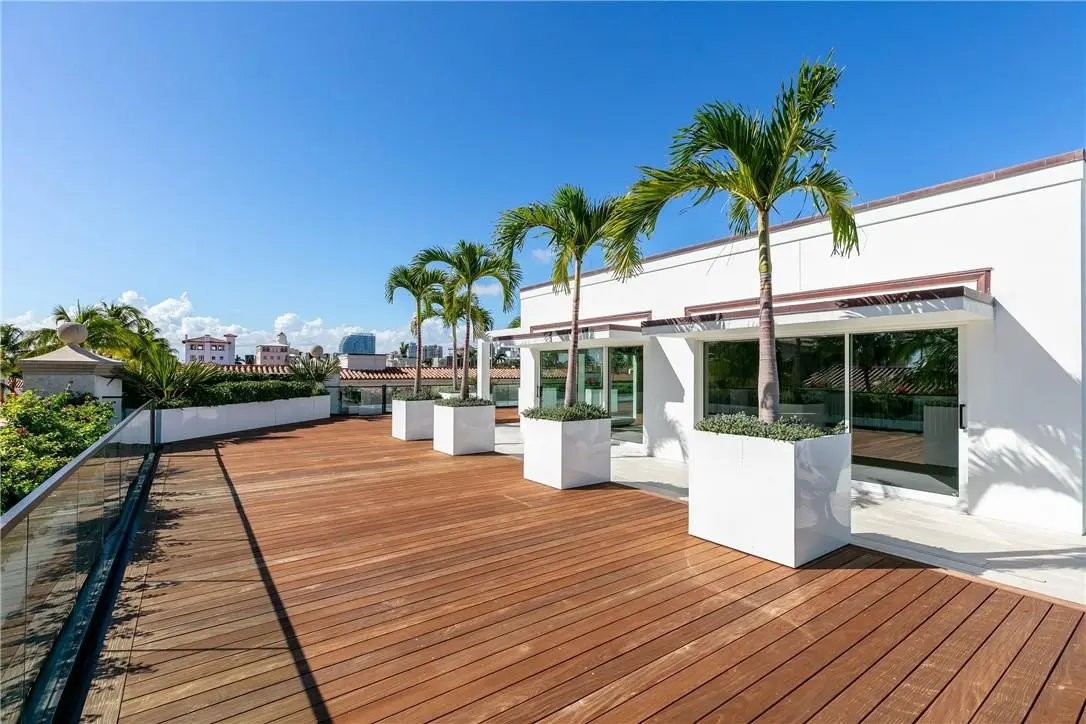Photo 2 at 415 Hibiscus Avenue 0, Palm Beach