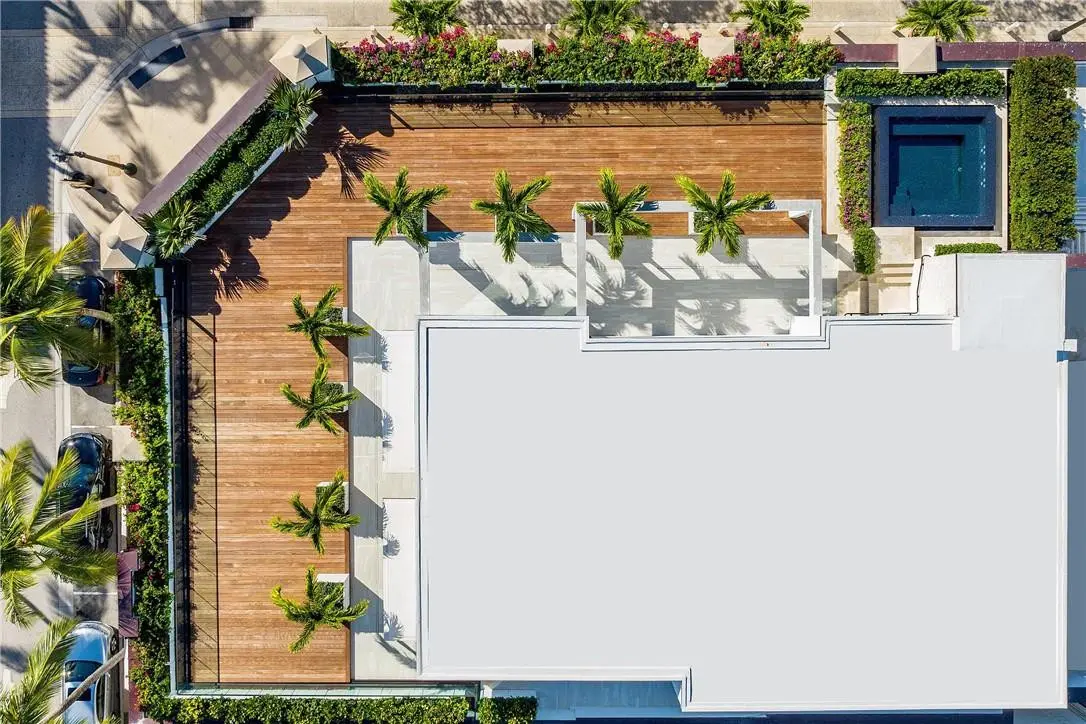 Photo 6 at 415 Hibiscus Avenue 0, Palm Beach