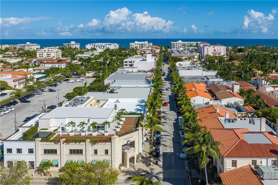 Photo 8 at 415 Hibiscus Avenue 0, Palm Beach