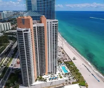 18911 Collins Avenue 2203, Sunny Isles Beach – sold