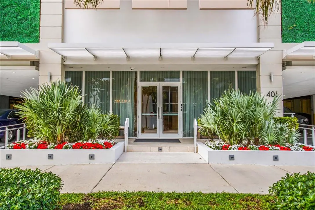 Photo 2 at 401 N Birch Road 702, Fort Lauderdale