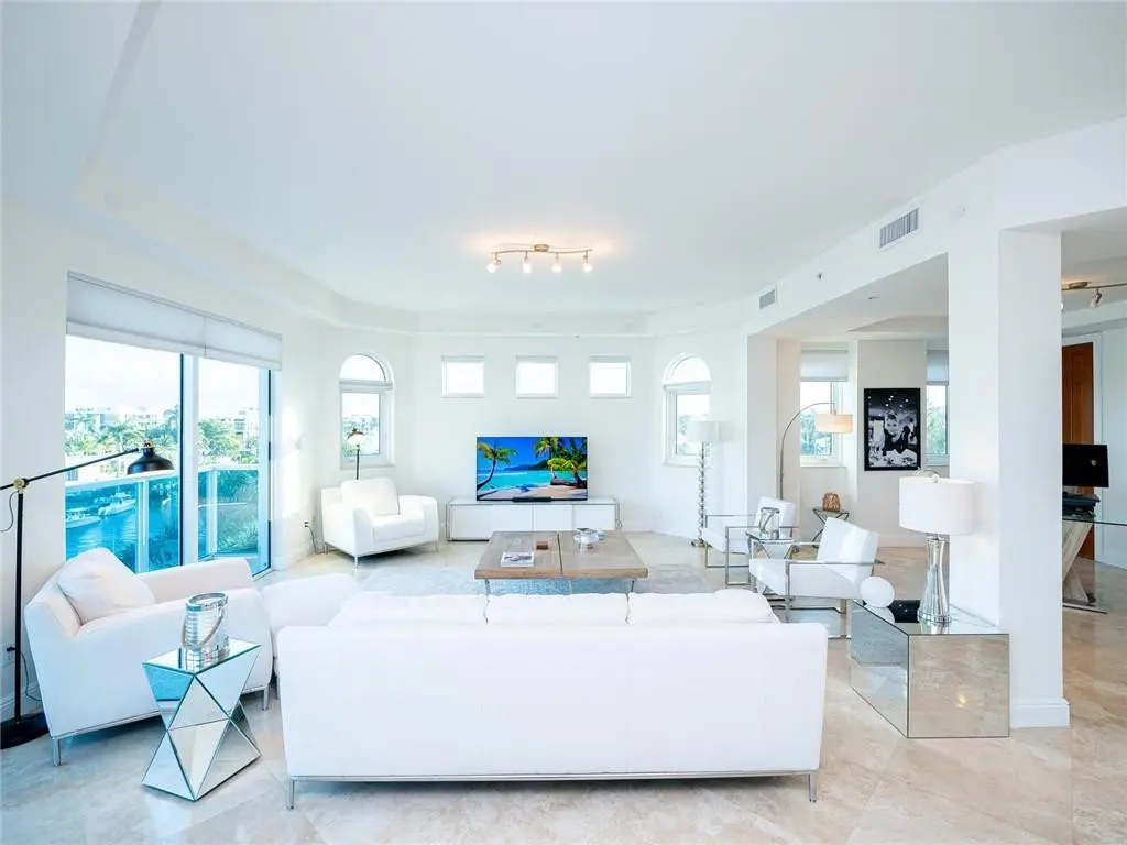 Photo 4 at 516 Hendricks Isle 5C, Fort Lauderdale
