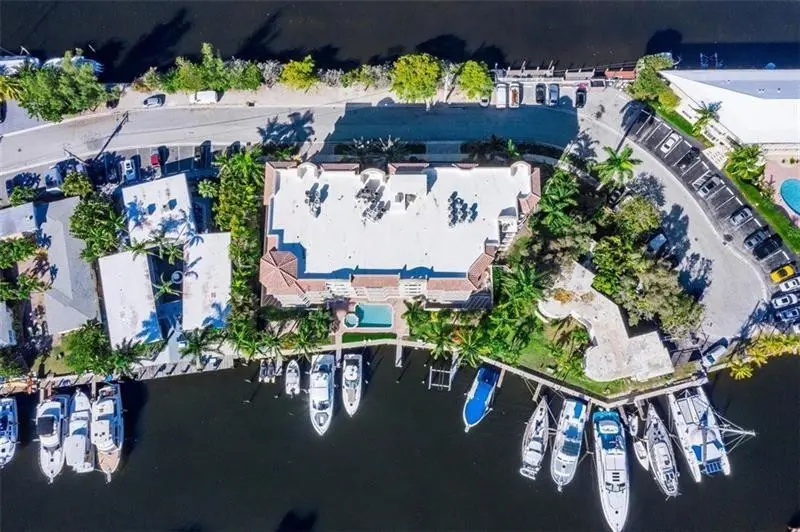 Photo 4 at 516 Hendricks Isle 5B, Fort Lauderdale