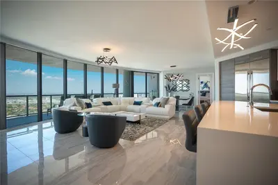 100 E Las Olas Boulevard 3303, Fort Lauderdale – sold