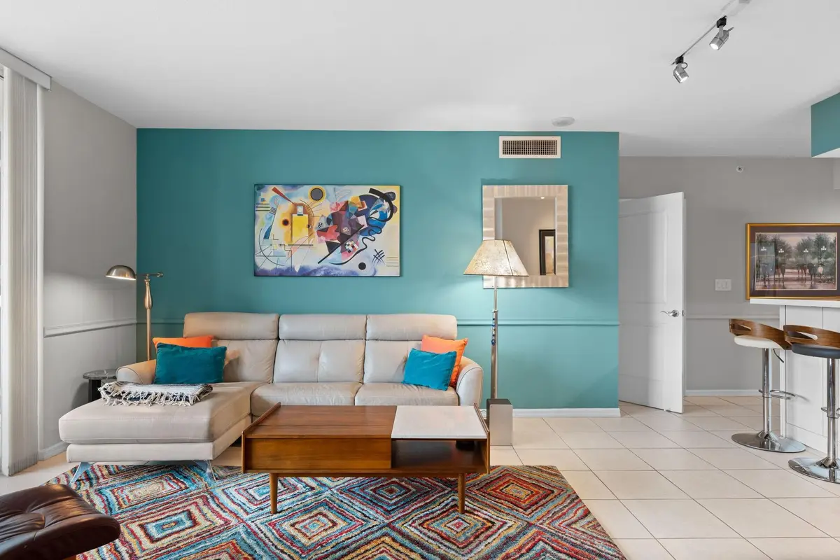 Photo 7 at 347 N New River Drive 1705, Fort Lauderdale