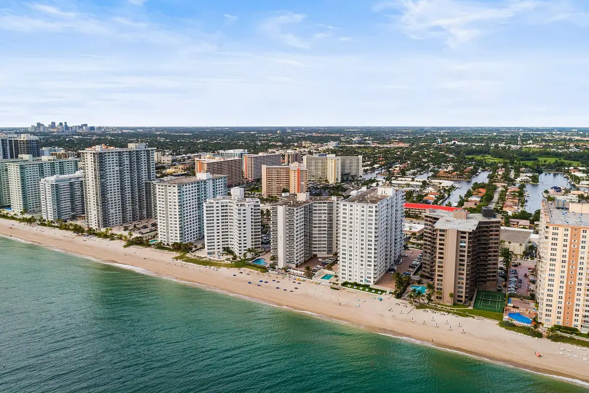 Photo 3 at 3800 Galt Ocean Drive 1402, Fort Lauderdale