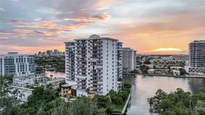 777 Bayshore Drive 1005, Fort Lauderdale – sold