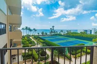 4900 N Ocean Boulevard 609, Lauderdale-By-The-Sea – sold