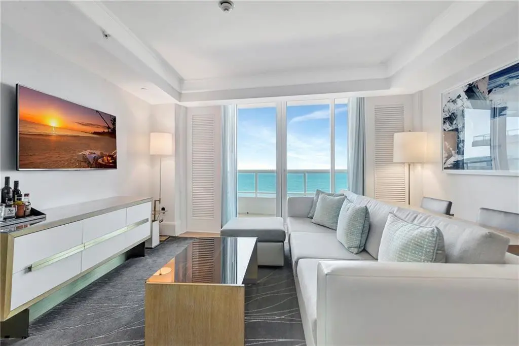 Photo 4 at 1 N Fort Lauderdale Beach Boulevard 1505, Fort Lauderdale