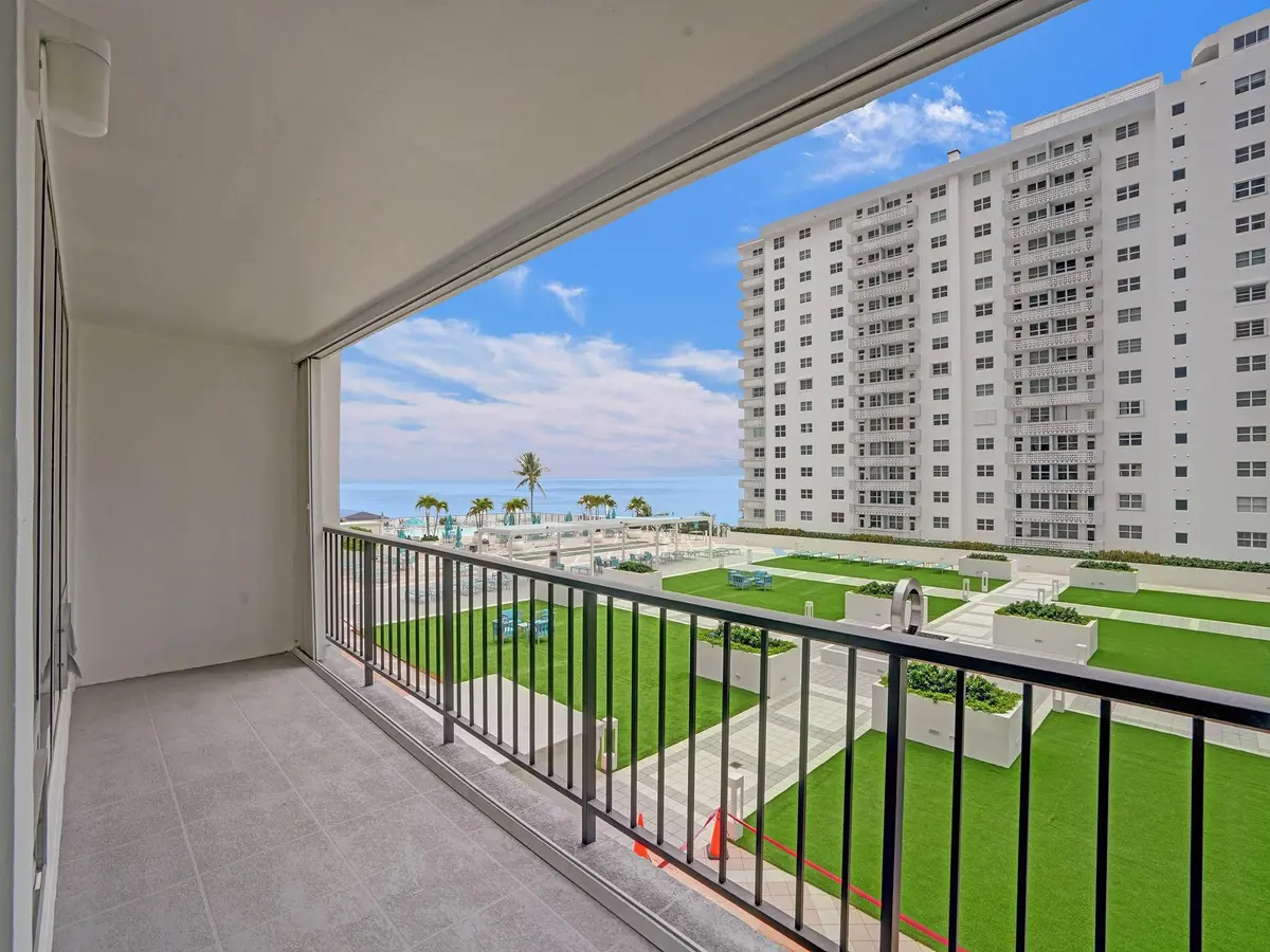South balcony at 4280 Galt Ocean Drive 3H, Fort Lauderdale