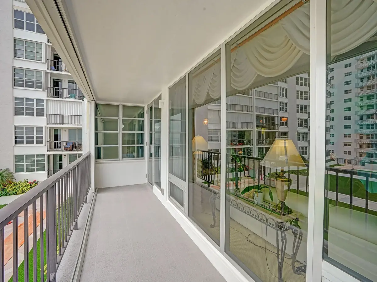 South balcony at 4280 Galt Ocean Drive 3H, Fort Lauderdale