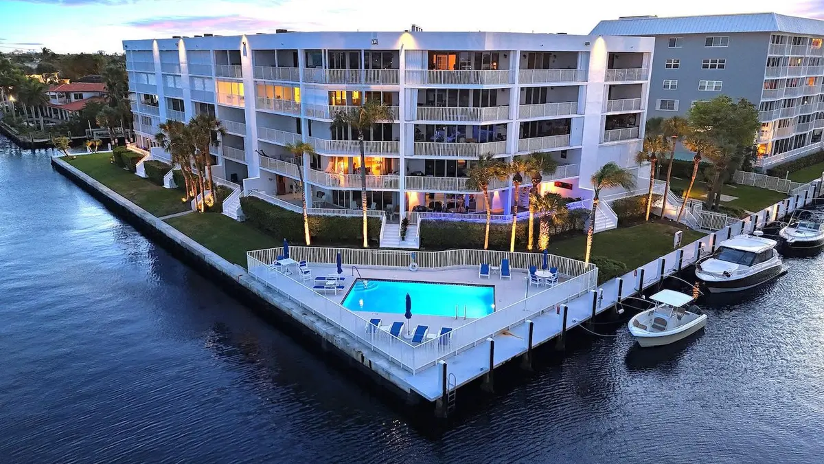 Photo 5 at 3100 NE 47th Court PH4, Fort Lauderdale